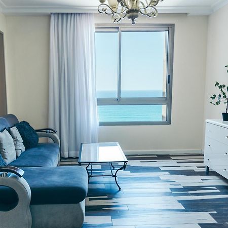 Almog Beach Apt Hotel מלון דירות אלמוג ביץ' Haifa Exterior photo